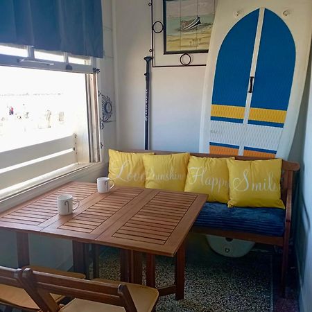 Face A La Mer, Appartement Pour 4 Personnes Sur La Rive Droite 팔라바 레 플로 외부 사진
